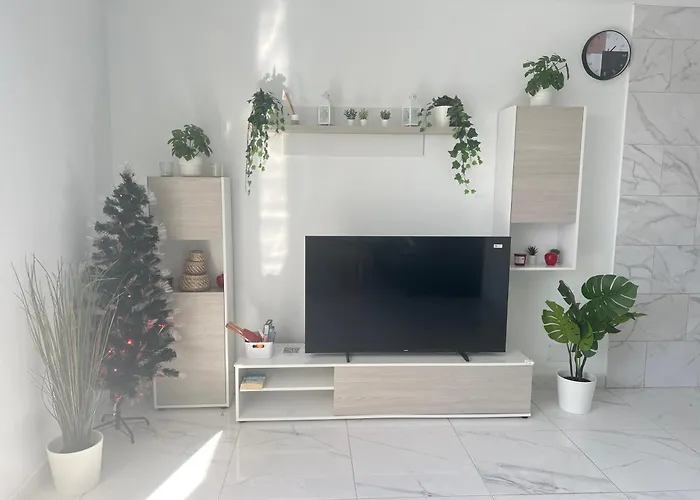 Linda 17b * Playa Blanca (Lanzarote)