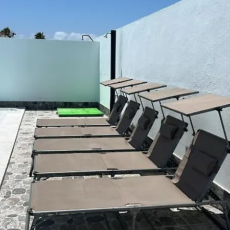 Linda 17b * Playa Blanca (Lanzarote)